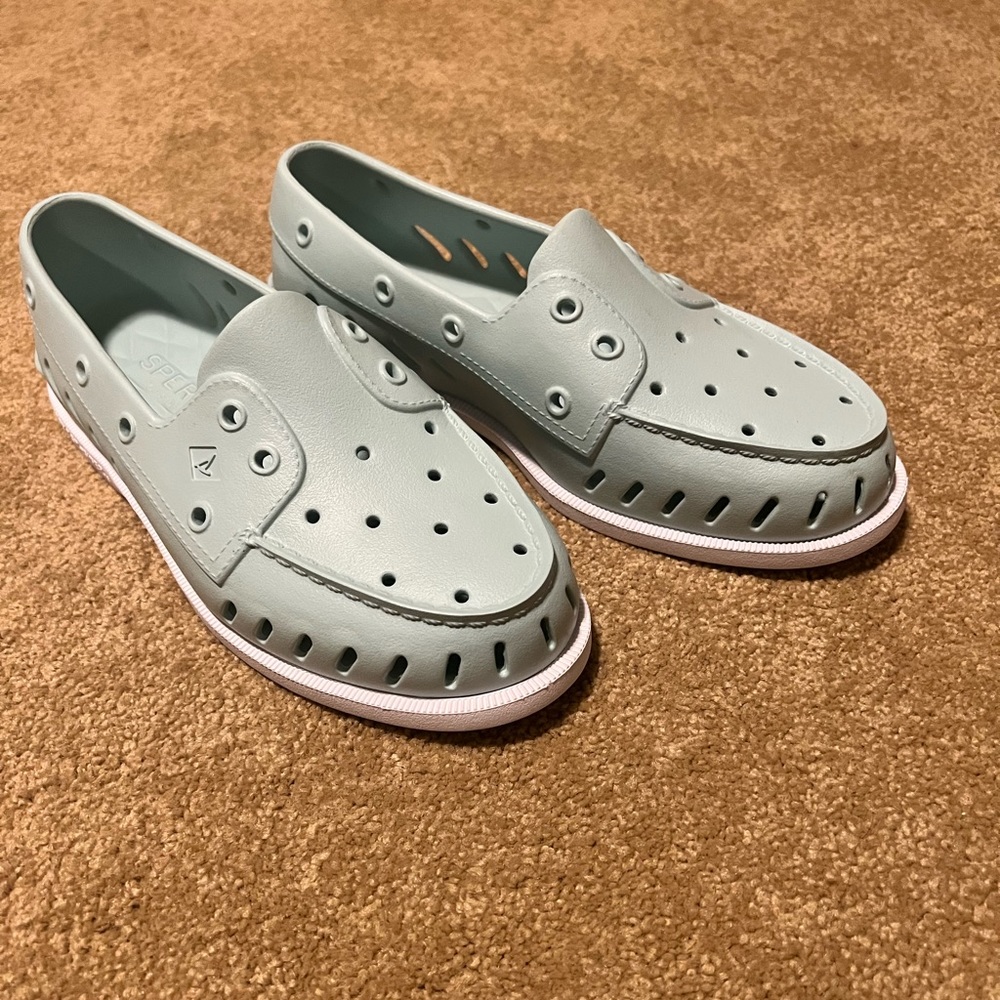 Women’s authentic original float boat shoe - mint size 9